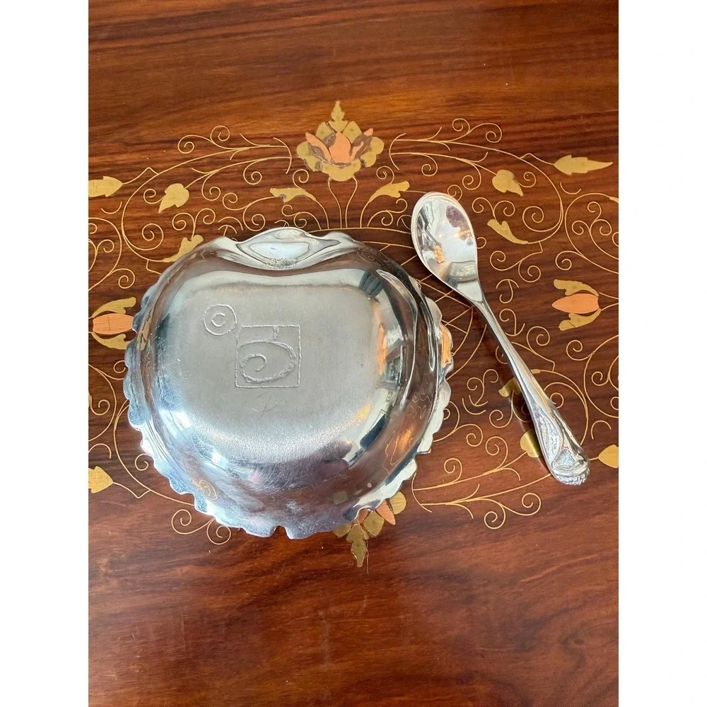 Vintage Shell Dish with‎ Spoon, Hand Cast Metal Scallop Bowl